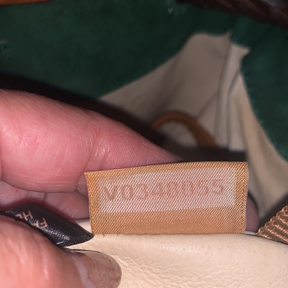 DOONEY & BOURKE FLORENTINE HATTIE DRAWSTRING BAG - Picture 9 of 16